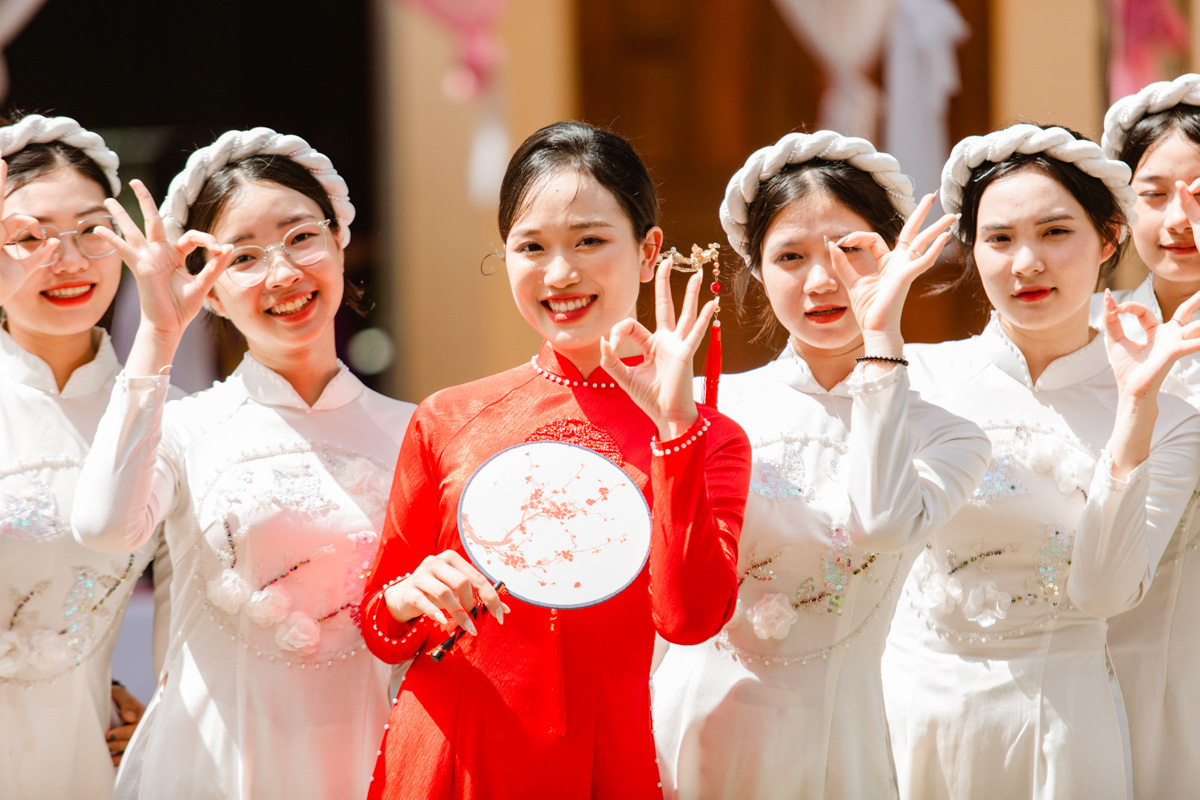 ĐÔNG AN - HỒNG TƯƠI