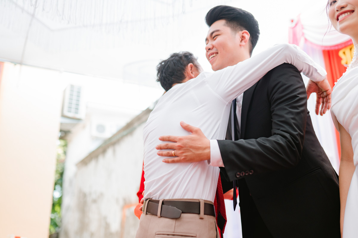 ĐÔNG AN - HỒNG TƯƠI