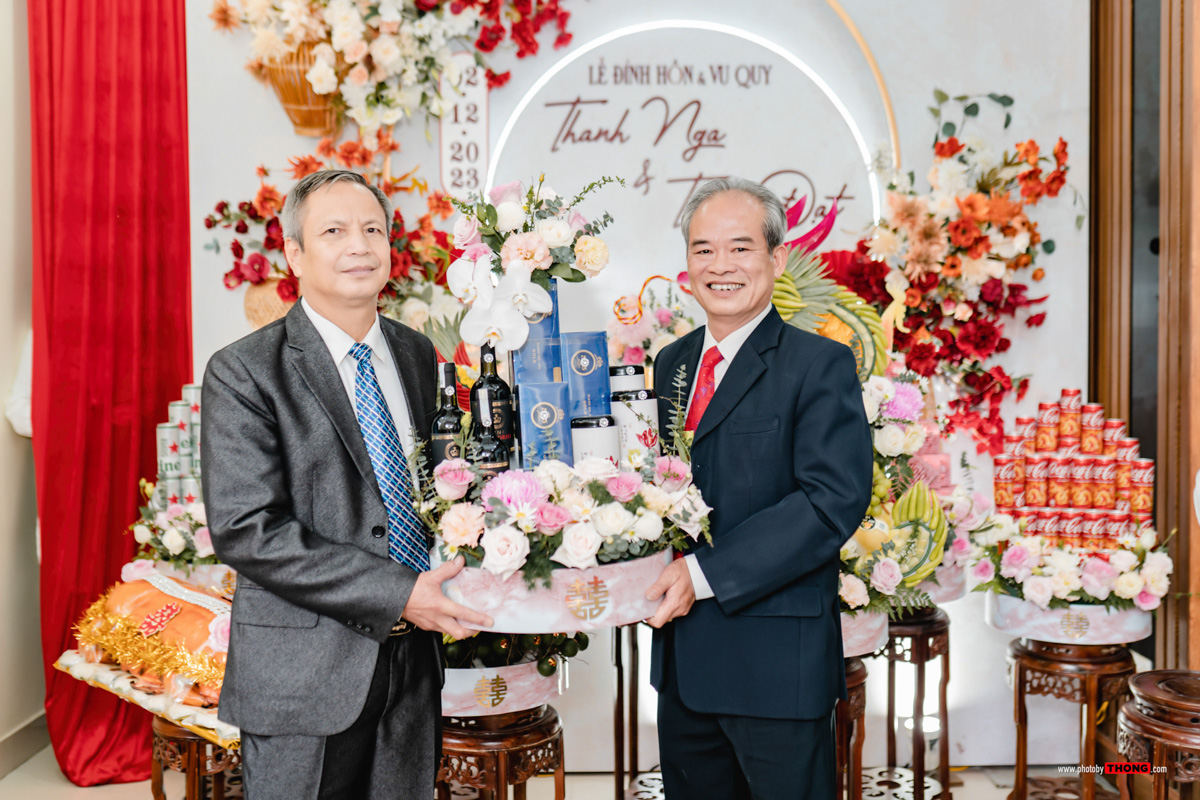 THANH NGA - TUẤN ĐẠT